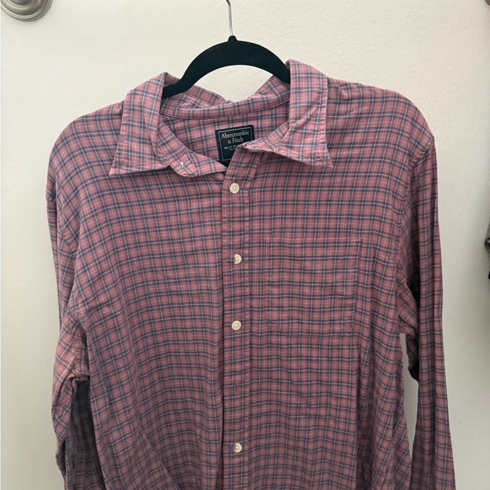 Abercrombie & Fitch Pink and Blue Plaid Knit Shirt